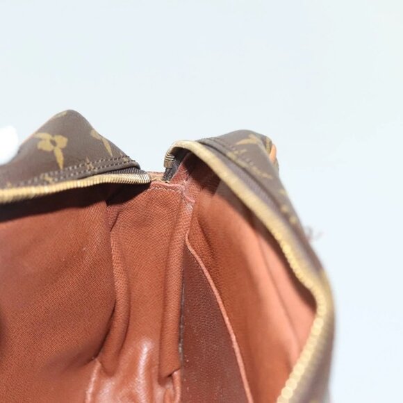 LOUIS VUITTON Monogram Compiegne 28 Clutch Bag LV Auth - Picture 9 of 16